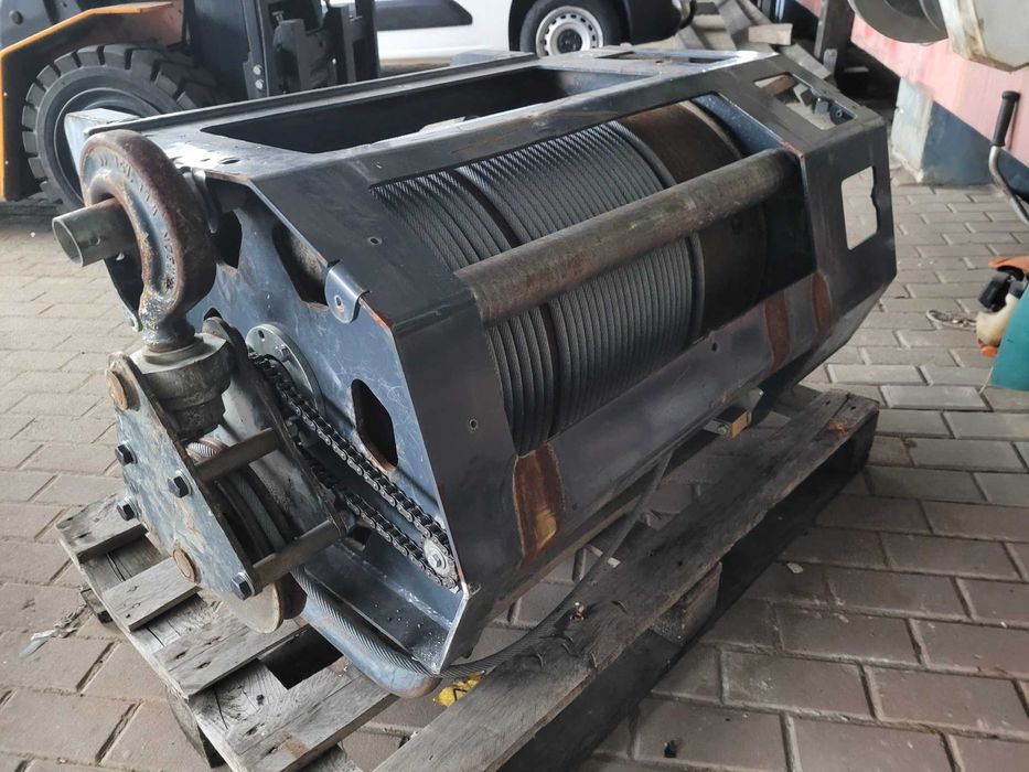 obrotowa teleskopowa ładowarka merlo roto 45.21 wózek 21 m manitou mrt