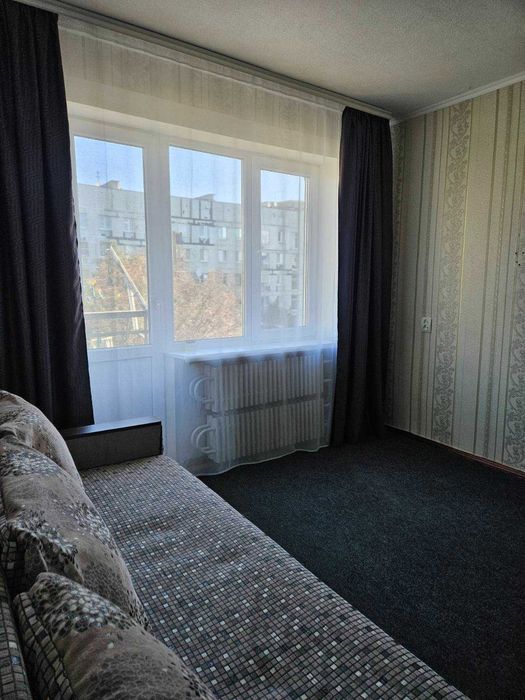 Продам 1к малосемейку, Тополь-2, дом 26.