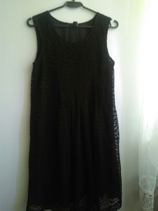 Czarna sukienka z koronką H&M (rozmiar 38/40)