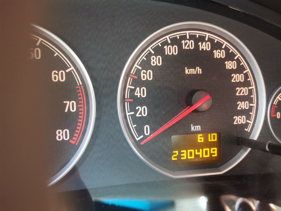 Opel Vectra 2.0T