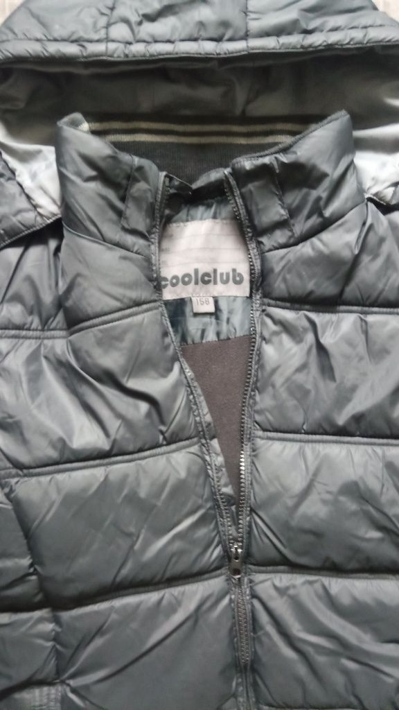 Kurtka ocieplana r.158 czarna CoolClub Smyk