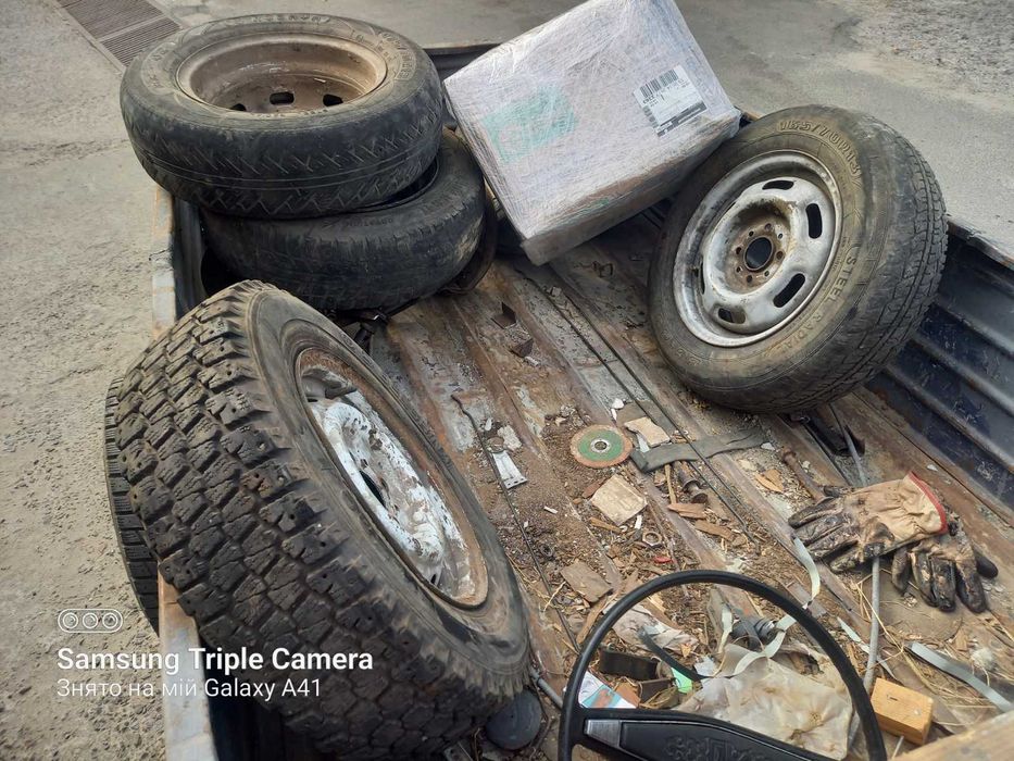 Продам ступіци можна з цапфами супортами ричагами  є москвічовські