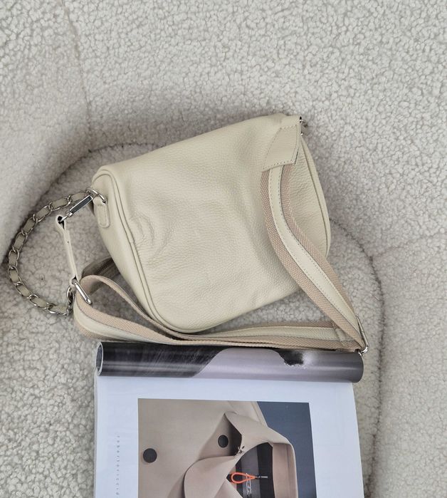 Женская кожаная итальянская сумка бананка с карманом. Шкіряна сумка