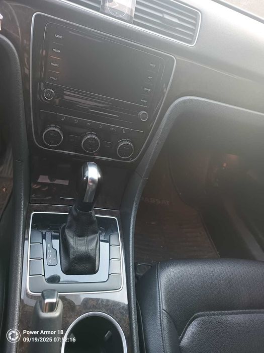 Volkswagen Passat B7 USA NMS