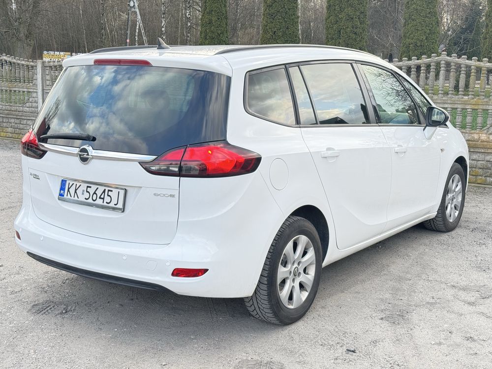 Opel Zafira C • 2013 • 2.0 CDTI • Grzana Kierownica • Nawigacja •