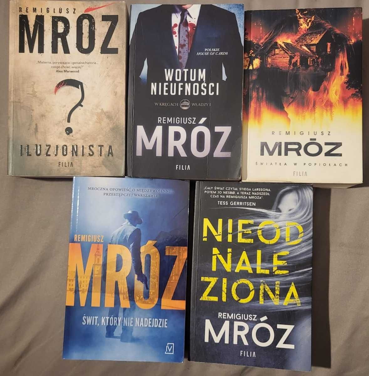 Mróz, Iluzjonista, Wotum nieufności, Światła, Nieodnaleziona, Świt