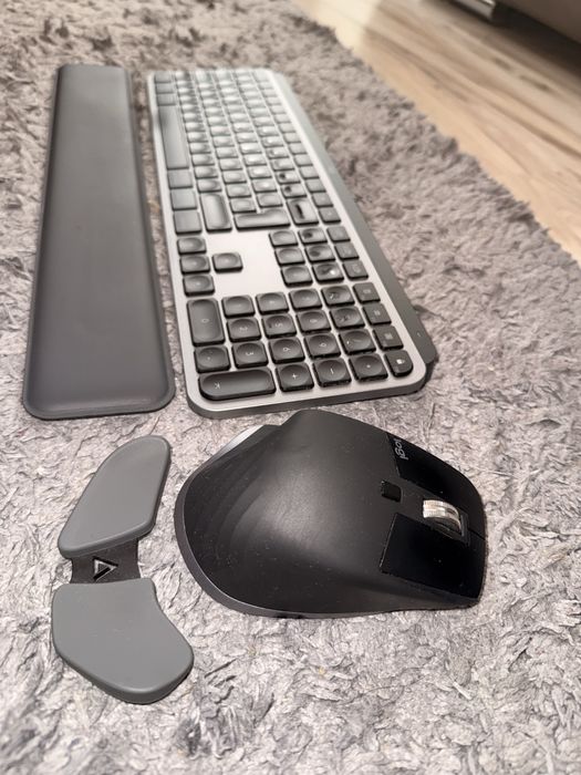 ZESTAW PREMIUM DO MACA – Logitech MX + Carpio V2 – Stan idealny