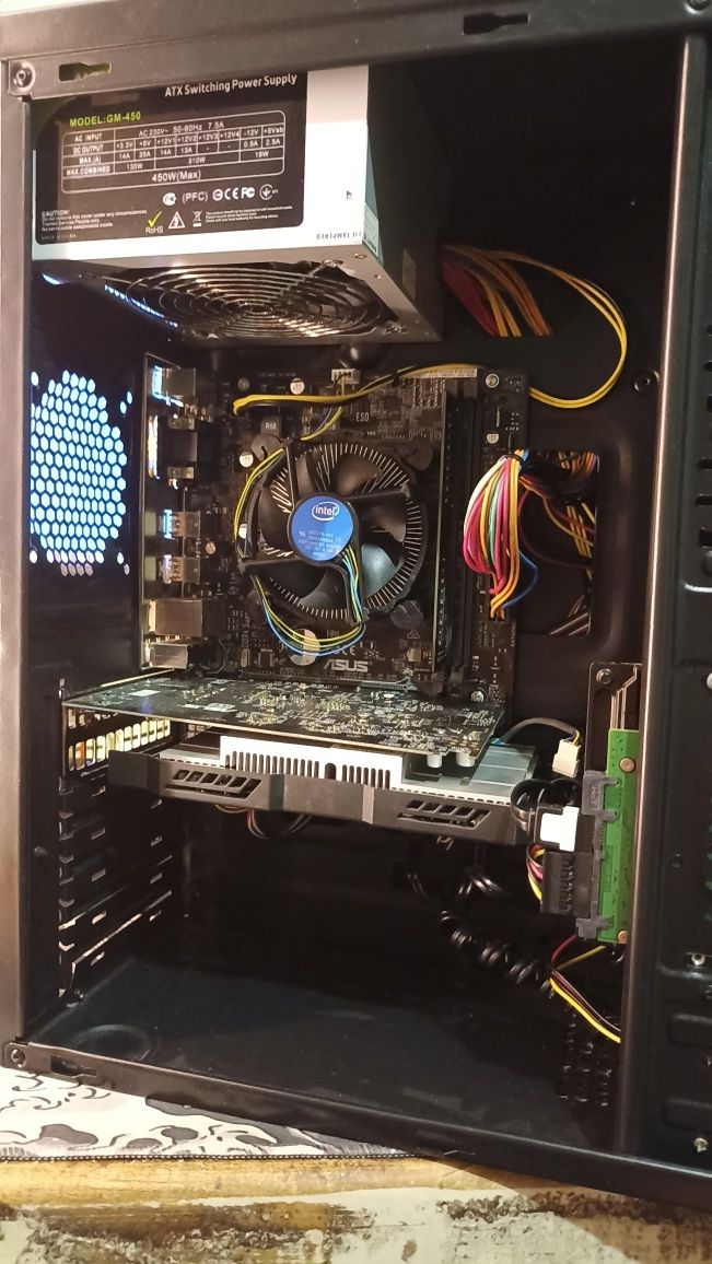 Середній комп'ютер i3-6100 | RX 560 2GB | 8 GB DDR4 | 1 TB HDD