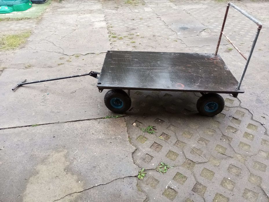 Przyczepa wózek transportowy