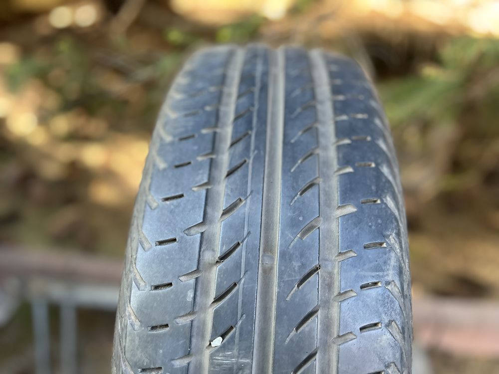 Резина літо розпаровка поштучно вантажне 195/60R 16 C Continental