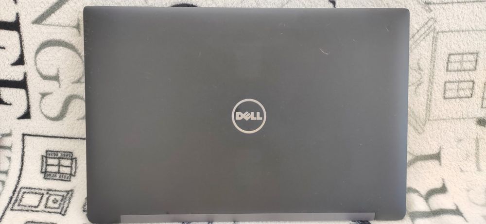 Dell Latitude e7480 IPS, i5-6300U, 256 SSD, 16 RAM