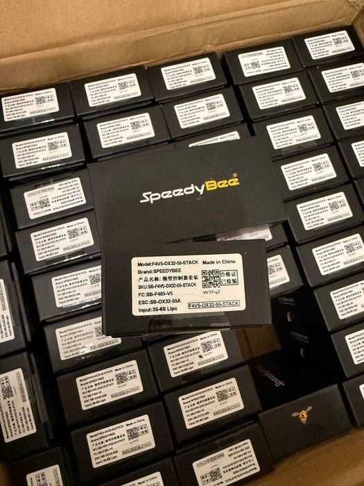 Стек польотний контролер+регул FC&ESC SpeedyBee F405 V5 OX32 3-6S 55А