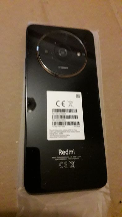 Продам Redmi A 3 x