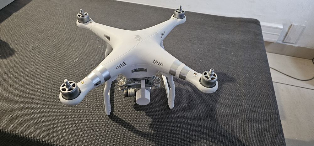 Drone phantom 3 em bom estado