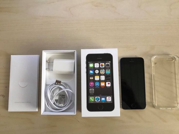 iPhone 5s 16gb space gray