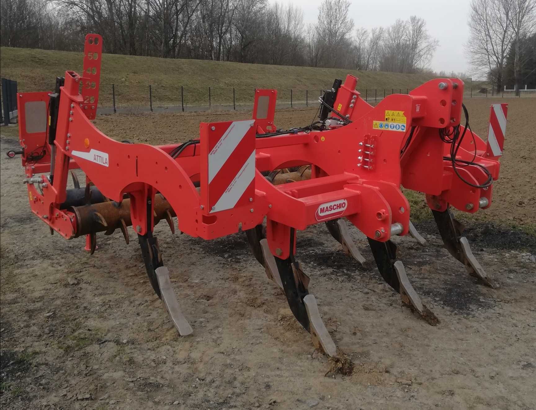 Pług dłutowy Maschio Attila 300/7  2024r