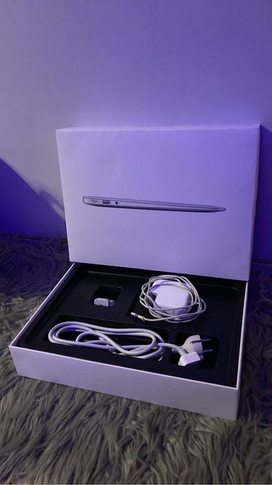 MacBook Air 13” (2015)