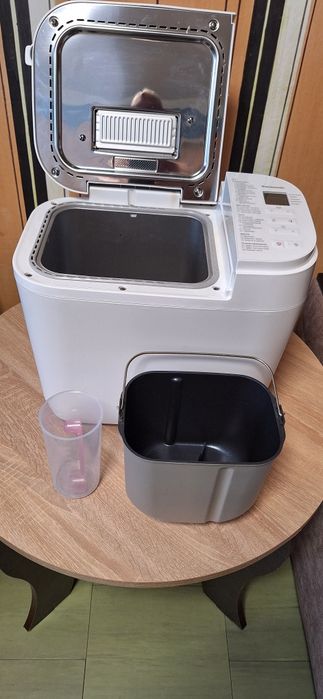 Продам хлібопічку Panasonic  SD-R2520