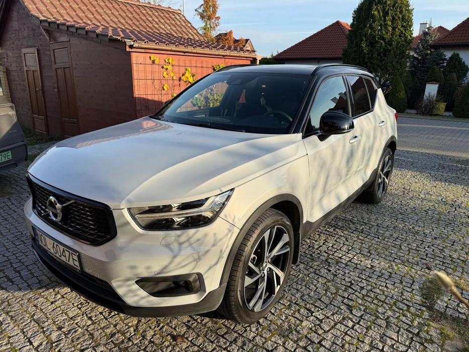 Volvo XC 40 Volvo XC40, 2022, R-Design, T5, AWD, MAX wyposażenie. Jak NOWY.