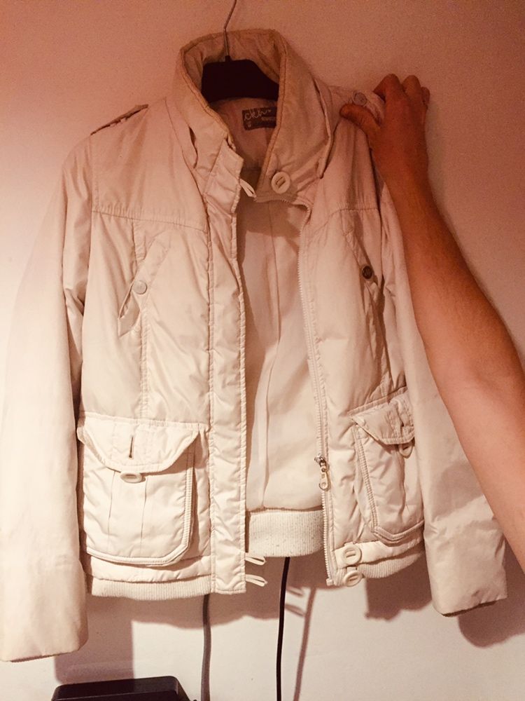 Куртка тепла біла розмір s-m