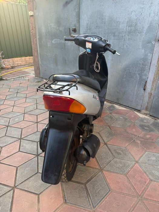 Продам скутер Suzuki Lets 2 (2003 рік)