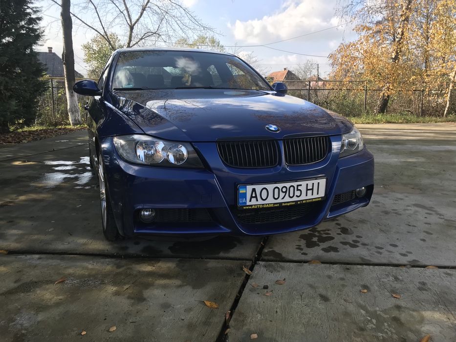 BMW-320i. M-paket