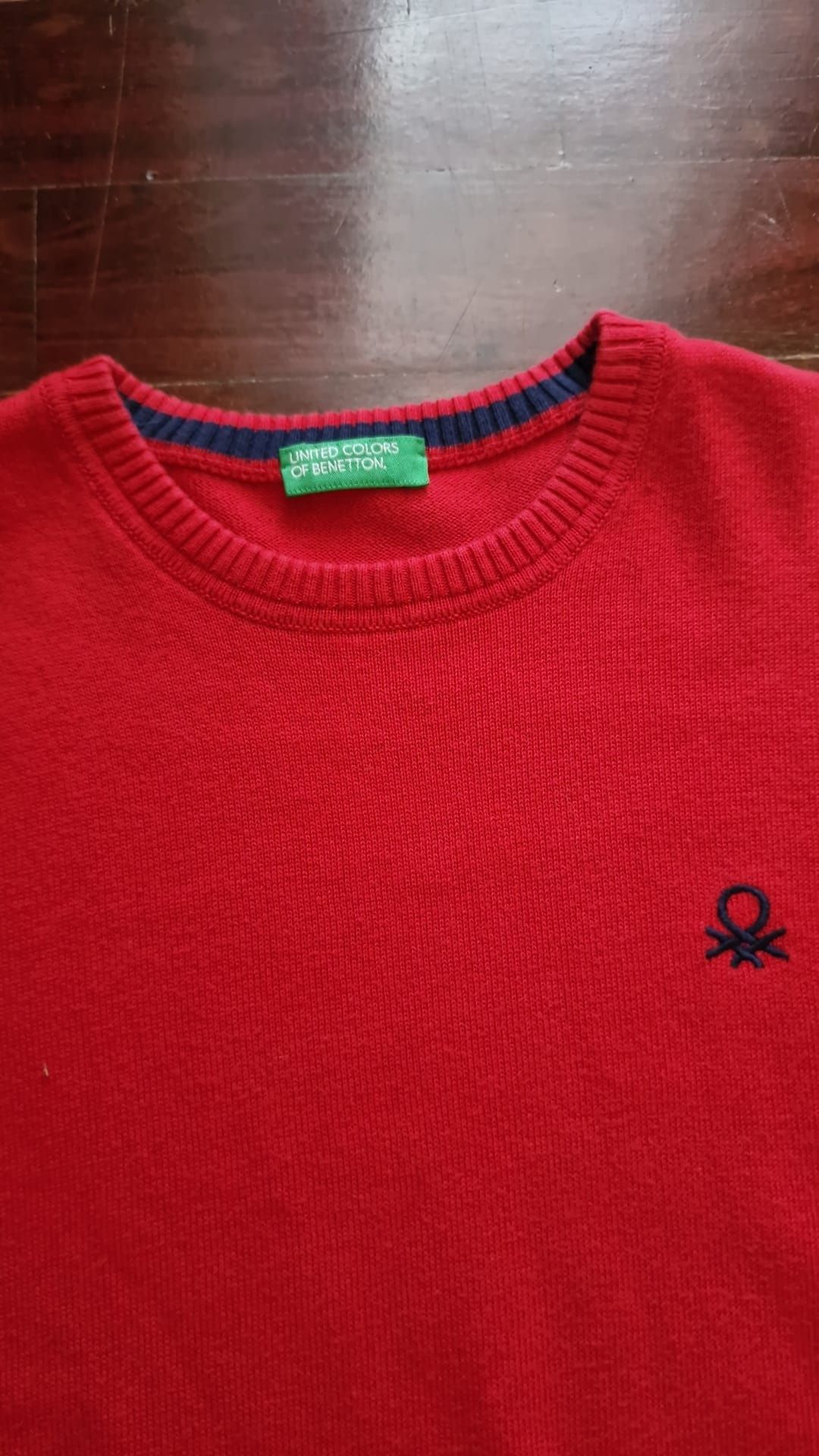 Sweatshirt de inverno vemelha BENNETON