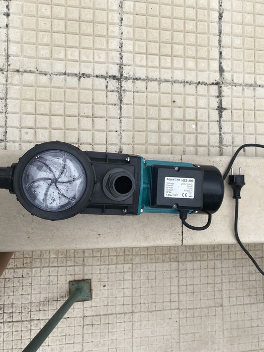 Bomba centrífoga de piscina