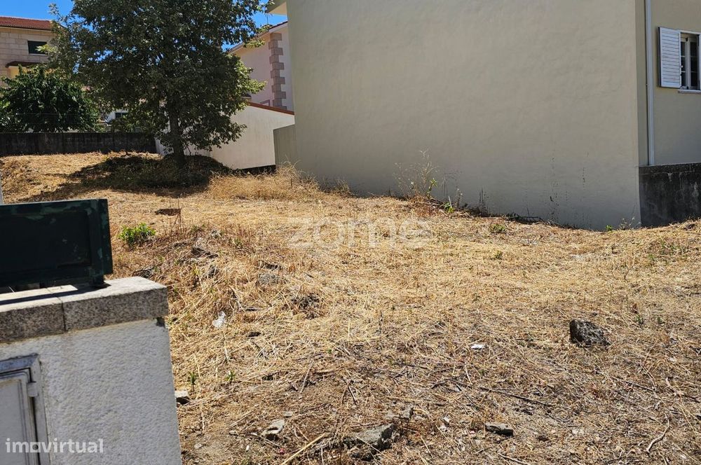 Parcela de Terreno em Codessais , Vila Real