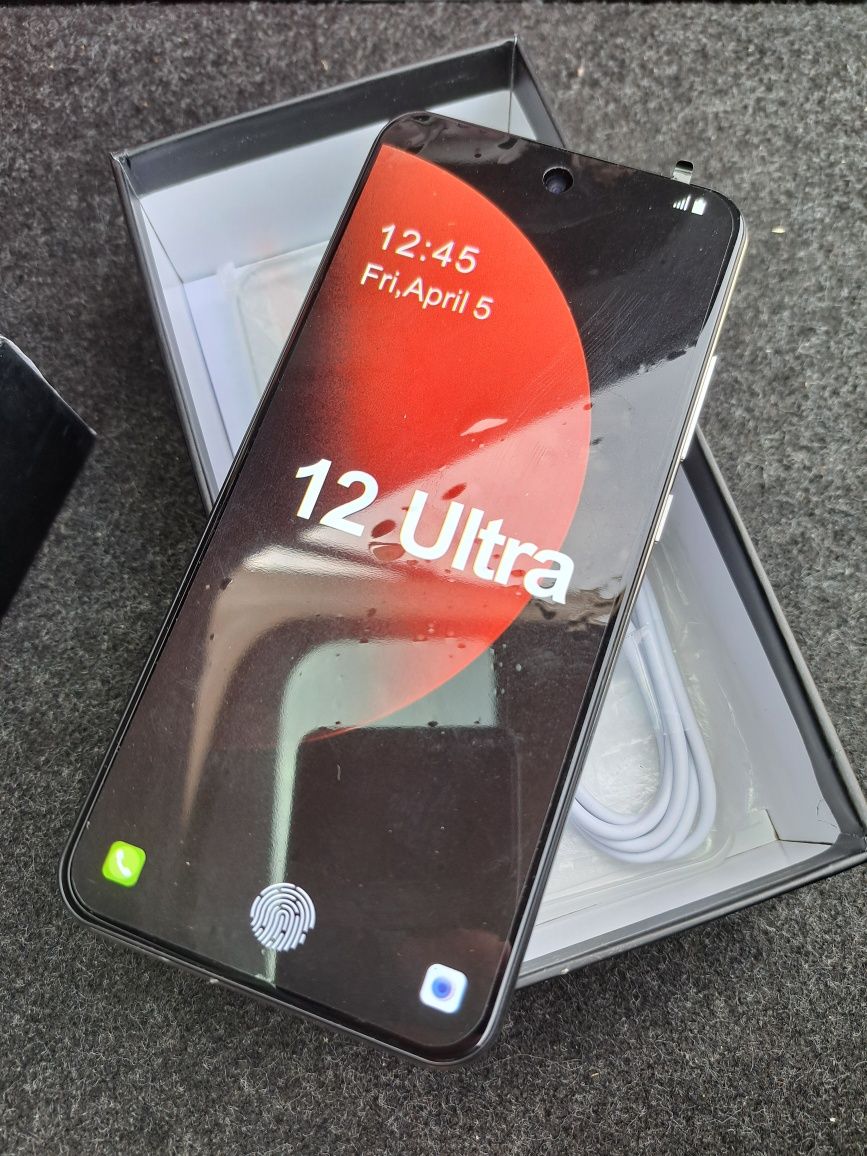 Смартфон Xiaomi 12 Ultra