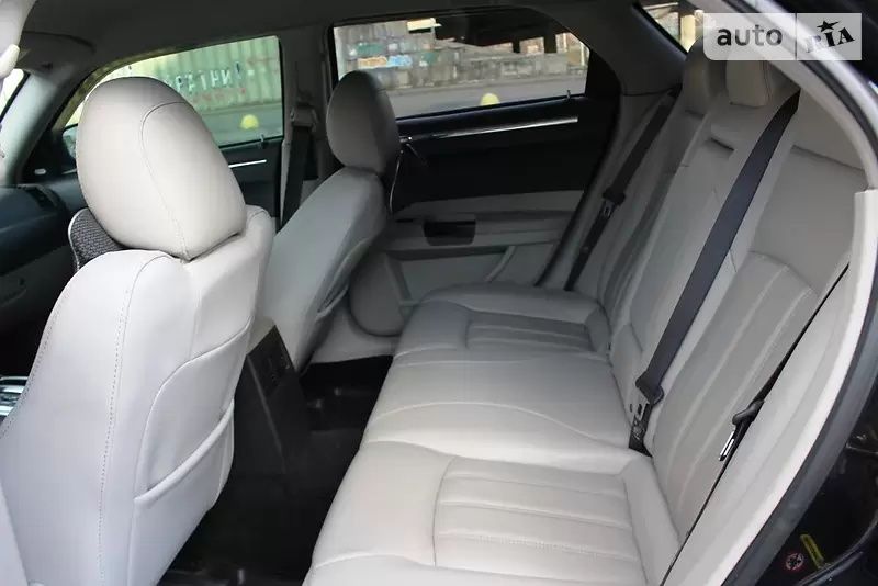 CHRYSLER Крайслер 300с