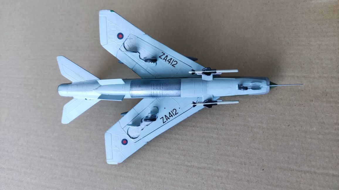 Сборная модель самолета 1:72 BAC Lightning F MK.6