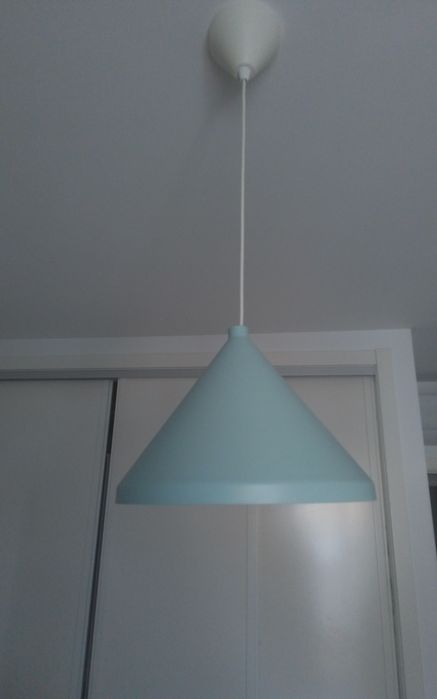 Candeeiro azul bebé