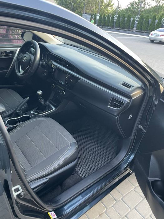 Аренда с правом выкупа Тойота Королла 2015 год. 800 гр.сутки