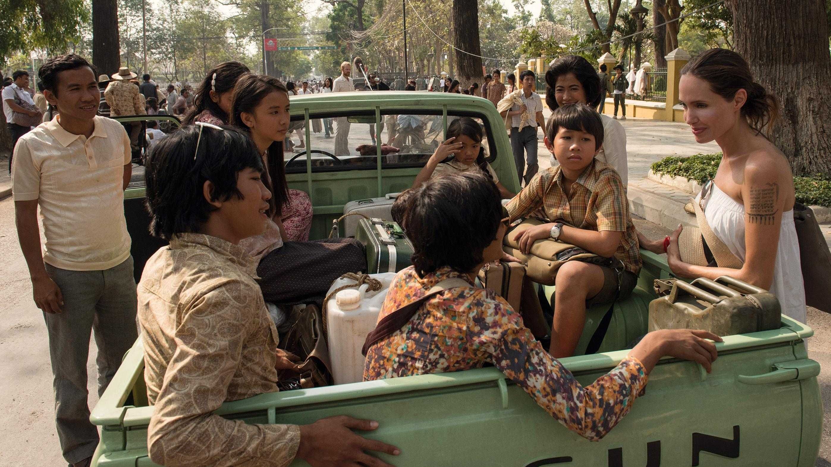 TERRA SANGRENTA (Roland Joffé) Sam Waterston/Haing S. Ngor NOVO/SELADO