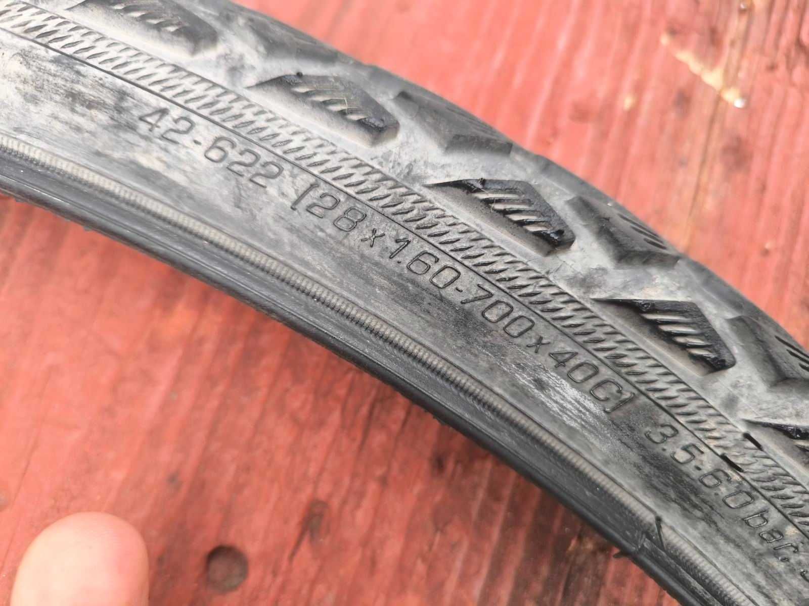 Schwalbe Land Cruiser 42-622(28х1,60)700х40С