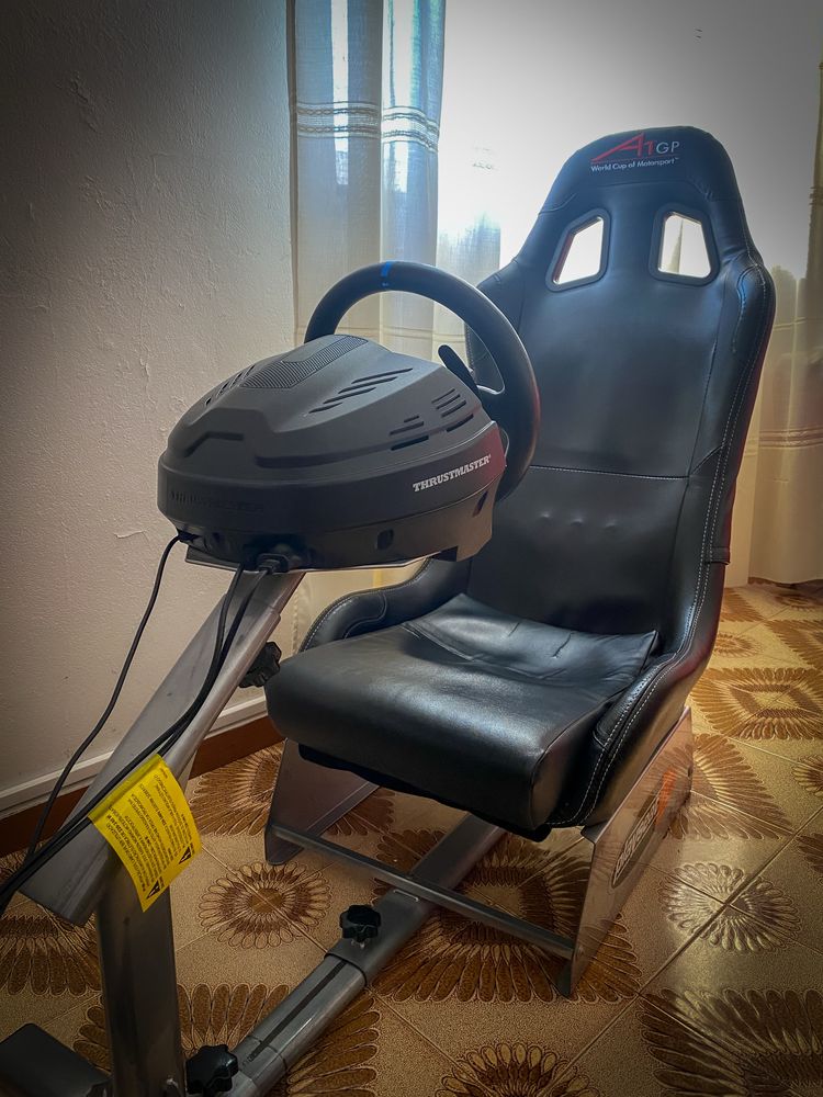 Aproveita e leva o  GT7 para PS5!!! Thrustmaster T300RS + Banco A1 GP