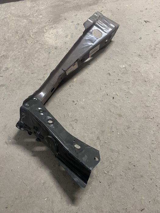 Підсилювач фари ,телевізор,субару аутбек 15-19 р