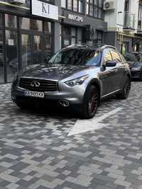 Infiniti QX70 3.7