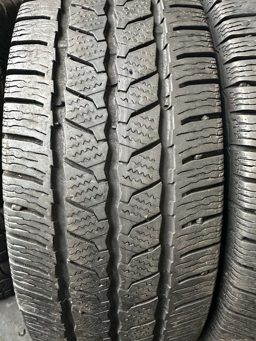 Шини вантажні зимові б/у 225/65 R16C Continental 2шт