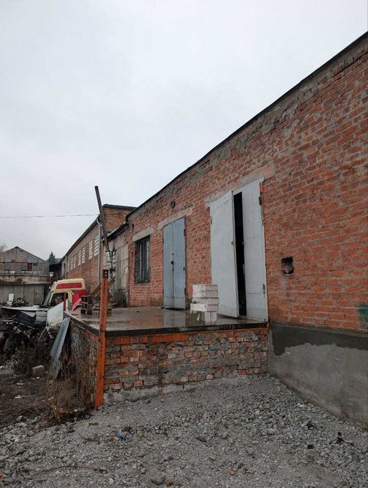 Оренда складського приміщення від власника Верстова, 33