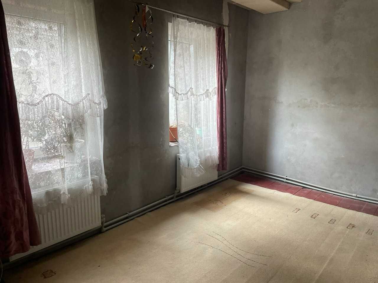 Продам часть дома с отдельным входом ул. Тесная р-н пр. Нигояна