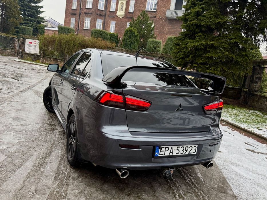 Mitsubishi Lancer 1.8 Styl EVO Nawigacja LED Podgrzewane Fotele