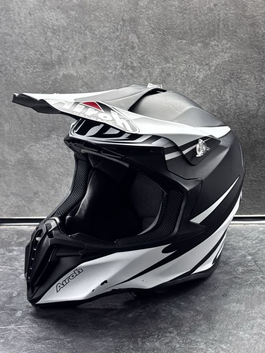 Фірмовий шолом Airoh twist (XL)