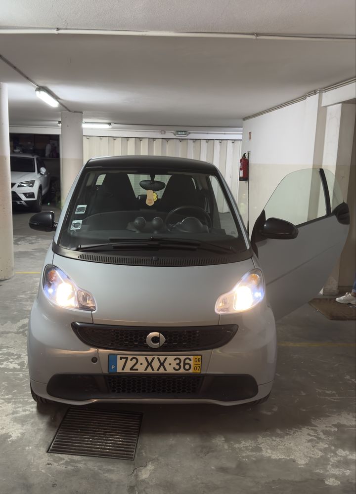 Smart 451 gasolina económico 130 mil km muito estimado e com extras
