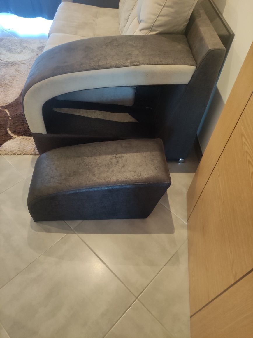 Sofá de 2 lugares