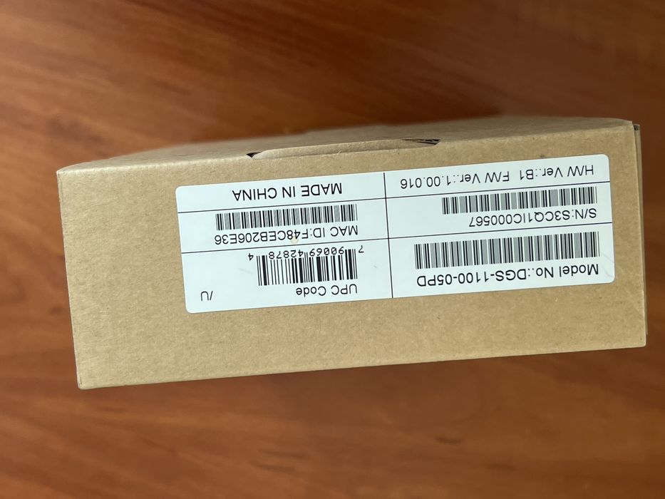 Комутатор мережевий D-Link DGS-1100-05PD