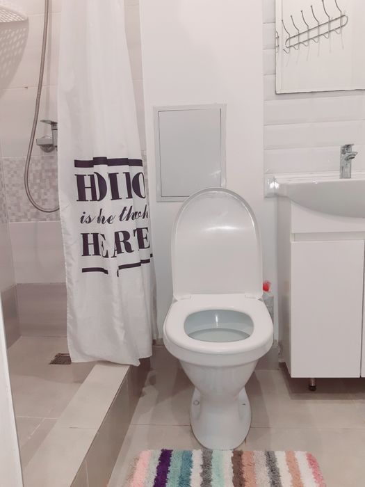 Здам  подобово квартиру біл