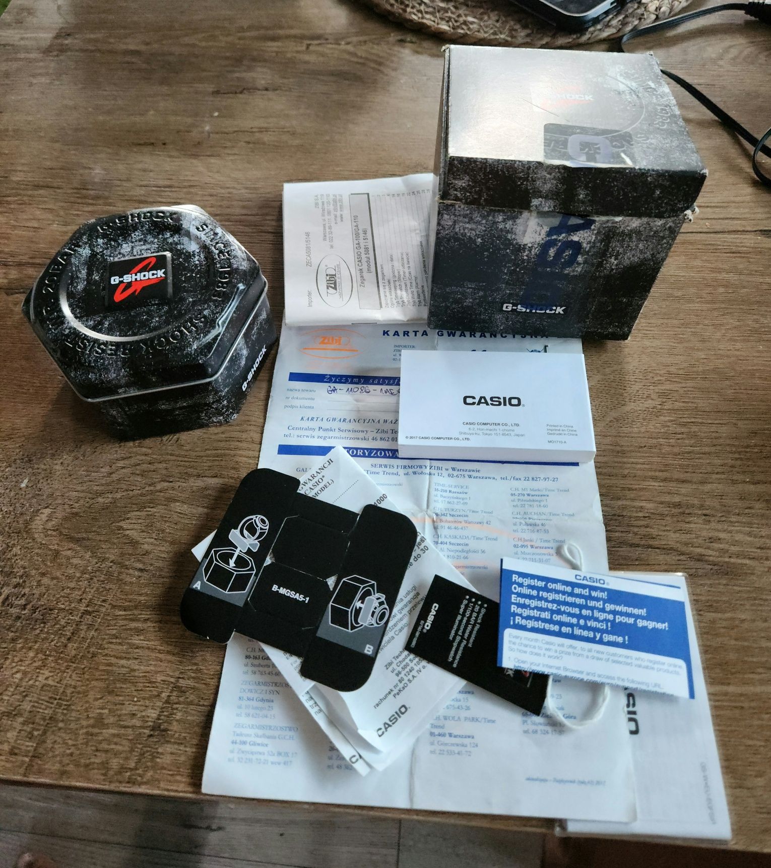 Casio G-shock GM- 110SCM- 1AER super stan full set