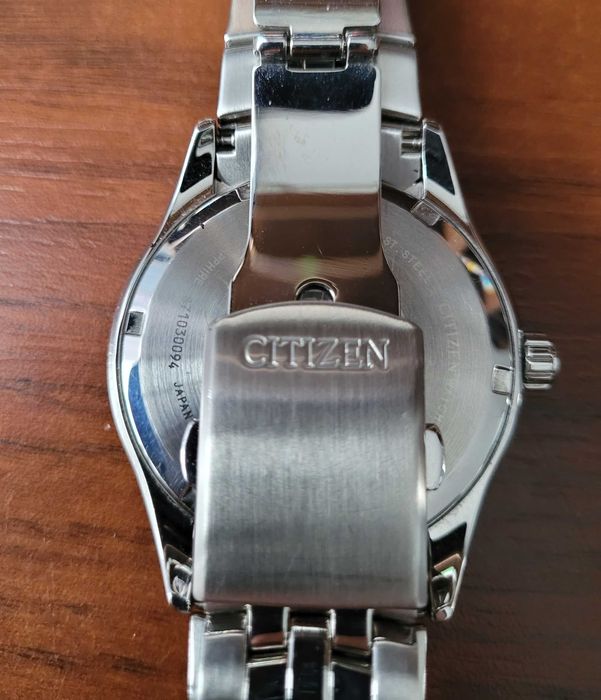 Zegarek na bransolecie: Citizen Eco-Drive BM7251-53L